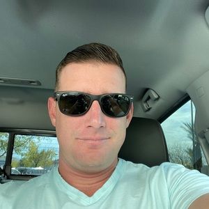 Meet your Posher, Johnny